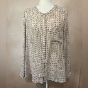 Down East women's L micro floral closet basic career blouse w/ gold accents EUC